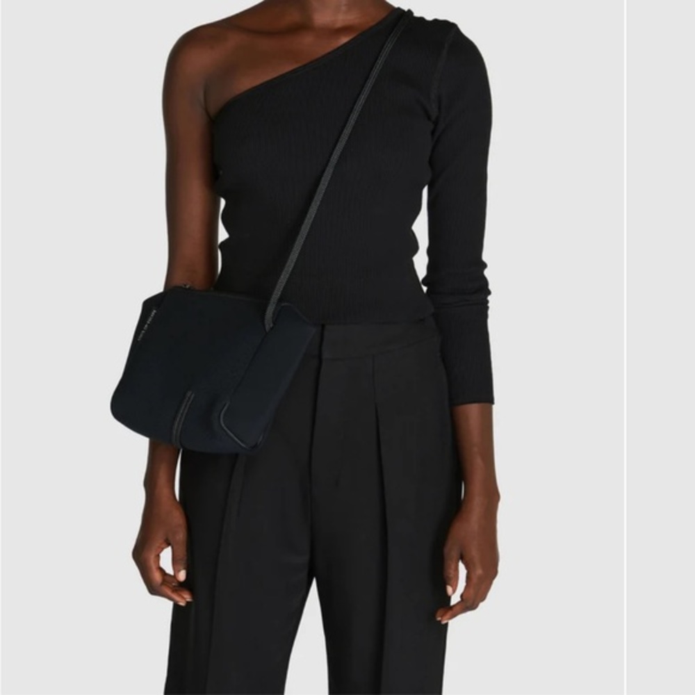 NWT STATE OF ESCAPE BAG- BLACK